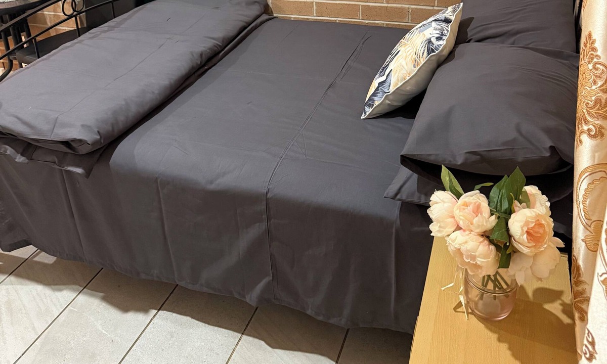 Hebersham House | Separate private room In Sydney region