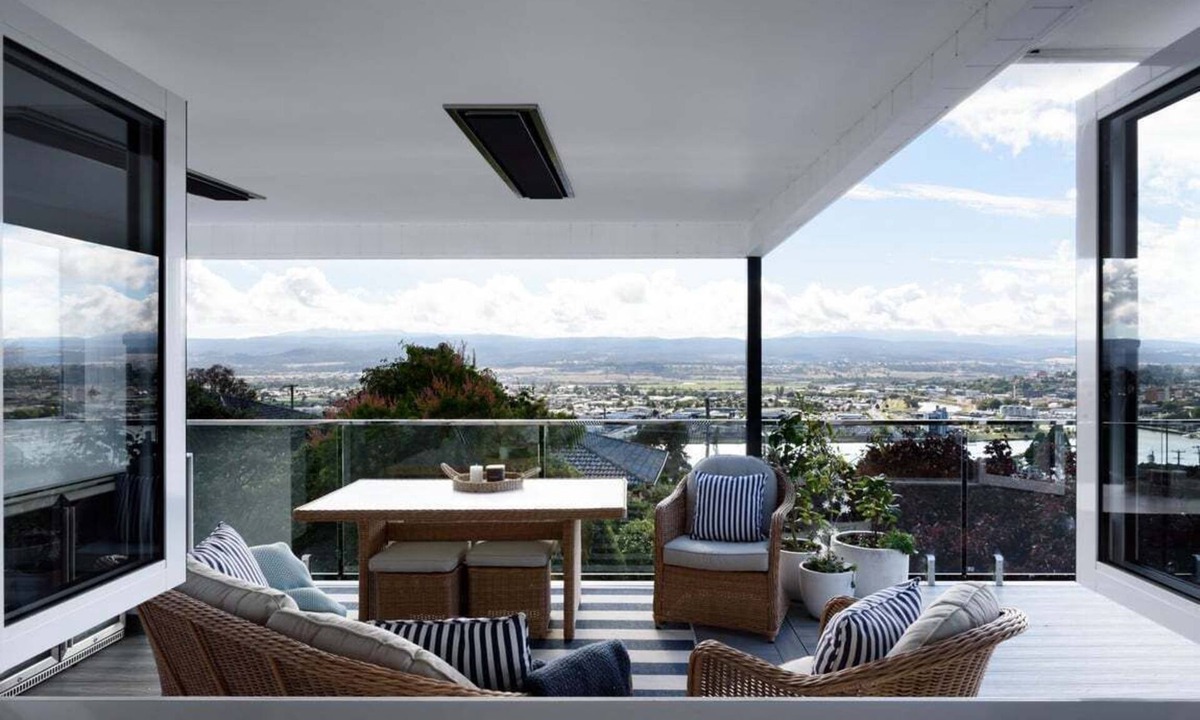 Trevallyn House | Serene Trevallyn Escape & Views