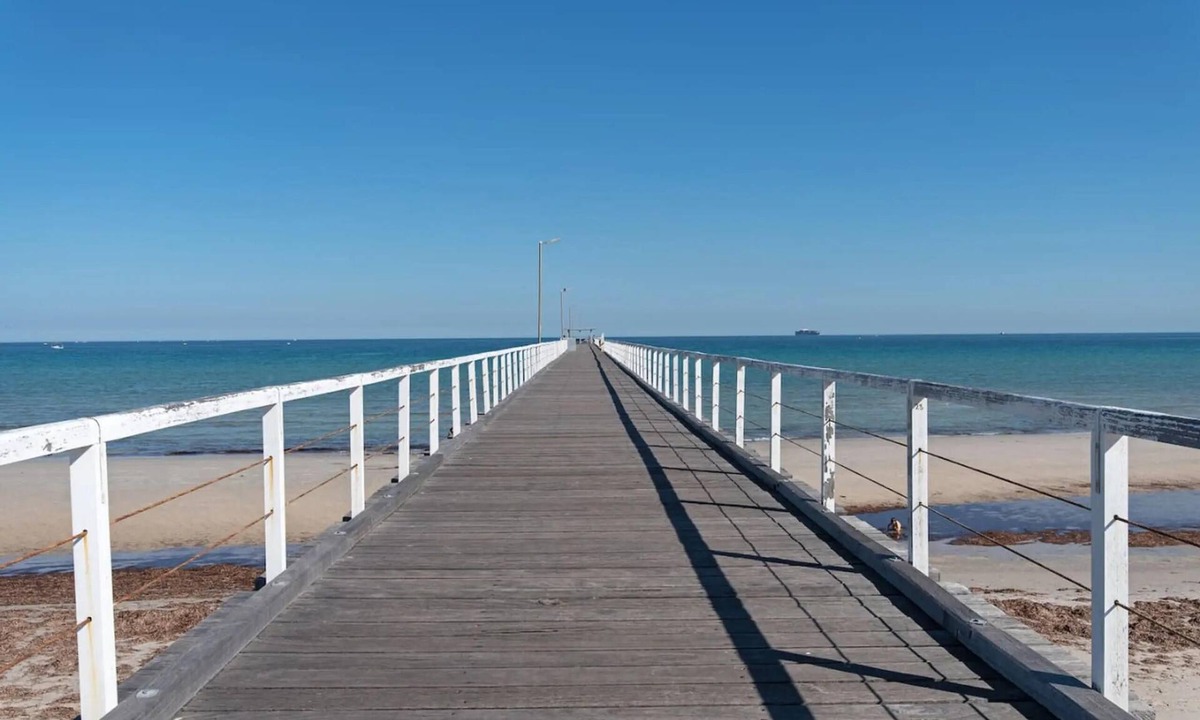 Largs North House | Serenity by the Sea: 4BR Home with beach views