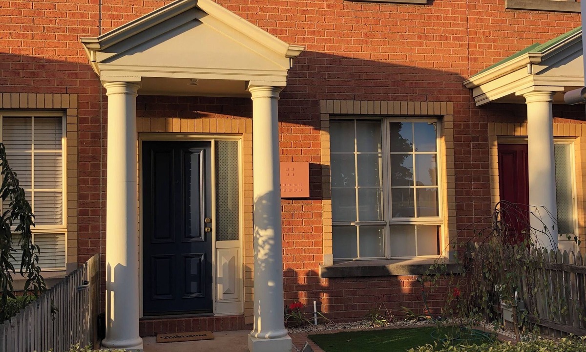 Alfredton House | Serenity on Sturt