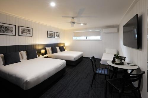 Port Macquarie Hotel | Settlers Inn