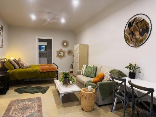Wallagoot Apartment | Shady Lane - Wallagoot