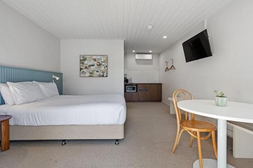 Port Lincoln Hotel | Shaen Street Motel