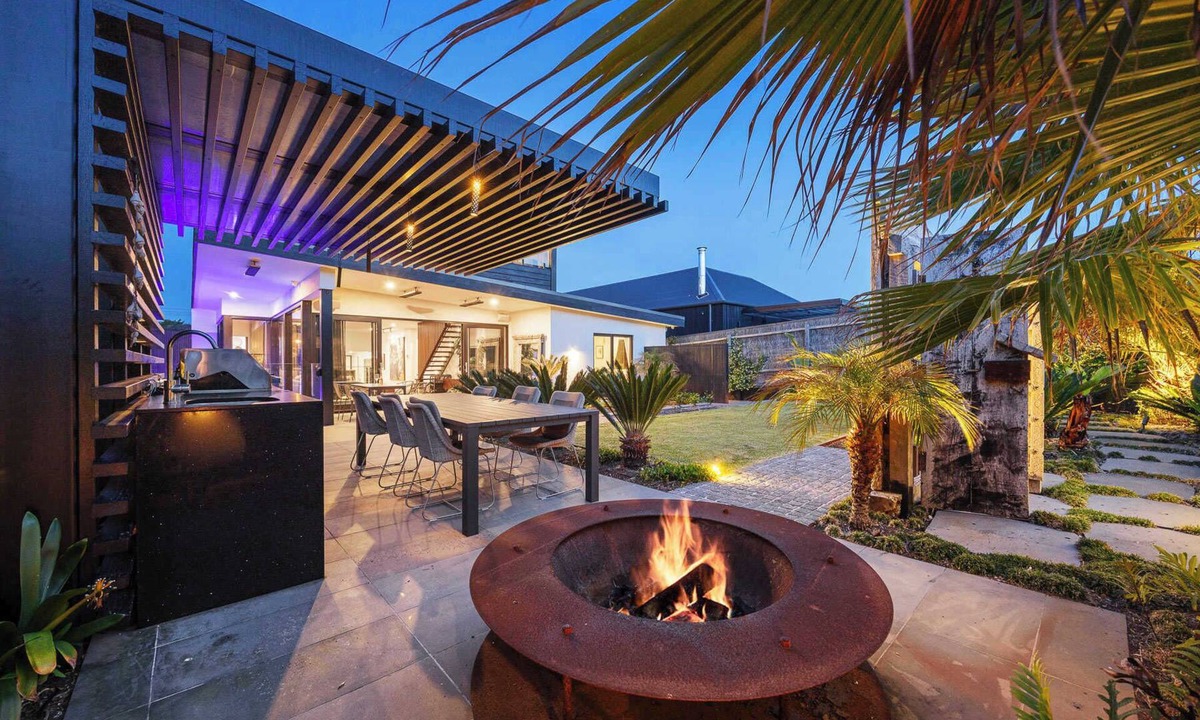 Blairgowrie House | Shambala Dana - Balinese Inspired Villa with Pool