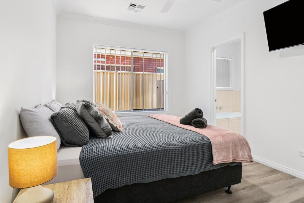 Renmark Apartment | Shamrock House C