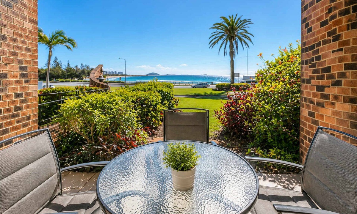 Alexandra Headland Apartment | Shandelle 5 Family Ocean View Apt