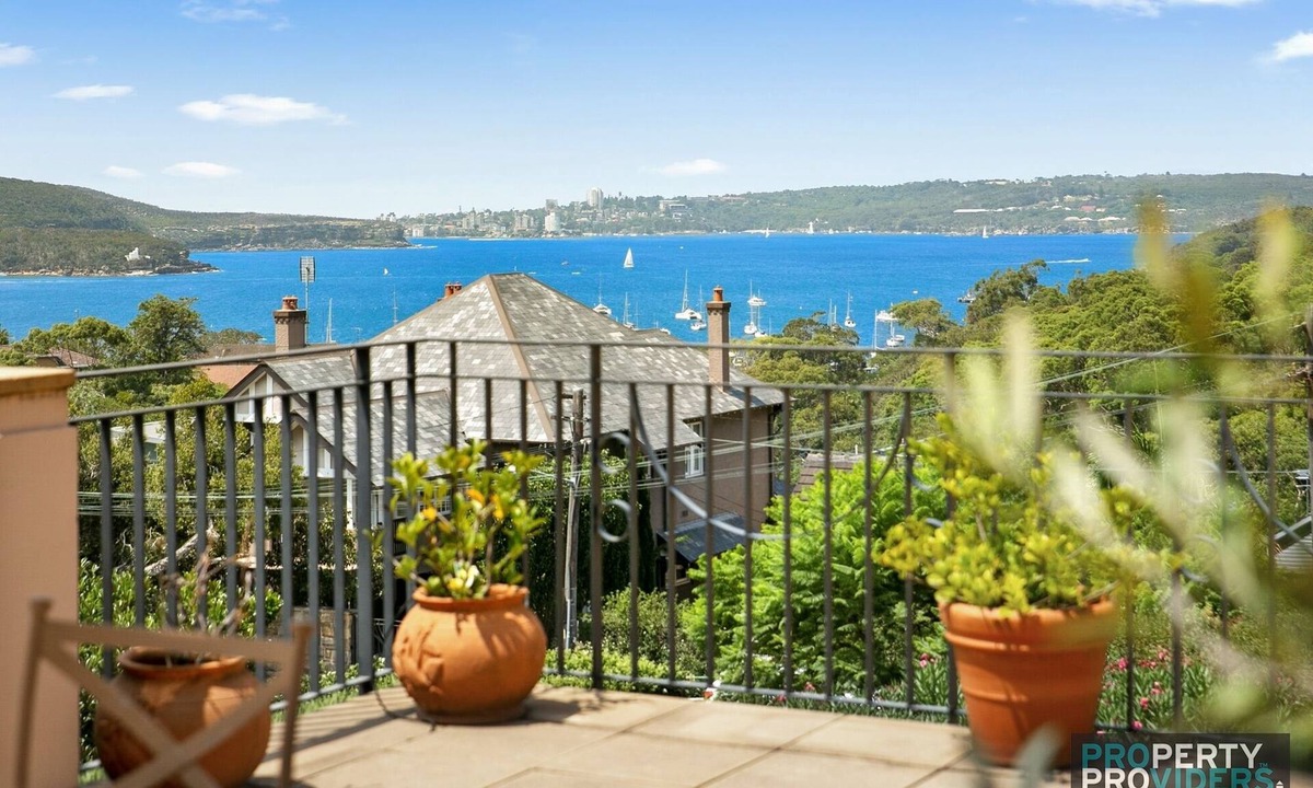 Mosman Apartment | Skyline on Raglan Street
