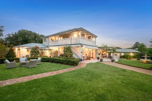 Queenscliff House | Spring Hill Holiday Units - Queenscliff