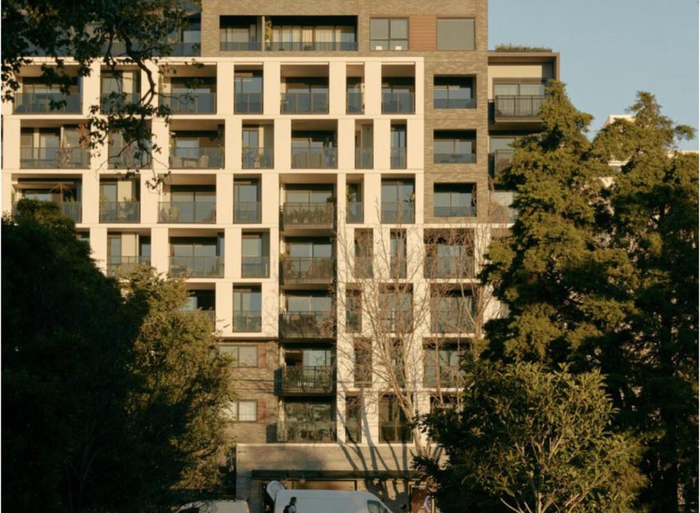 St Kilda Apartment | St Kilda Parkside Retreat Rooftop City Views
