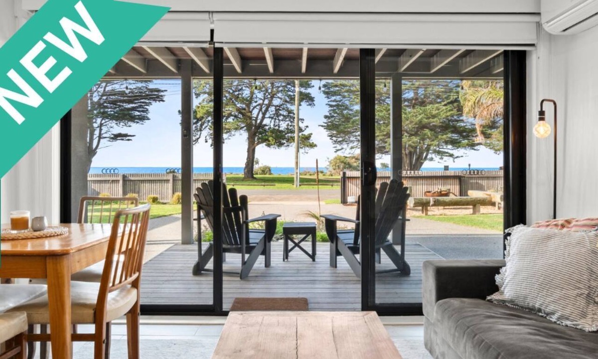 St Leonards Apartment | St. Leonards Bay Views