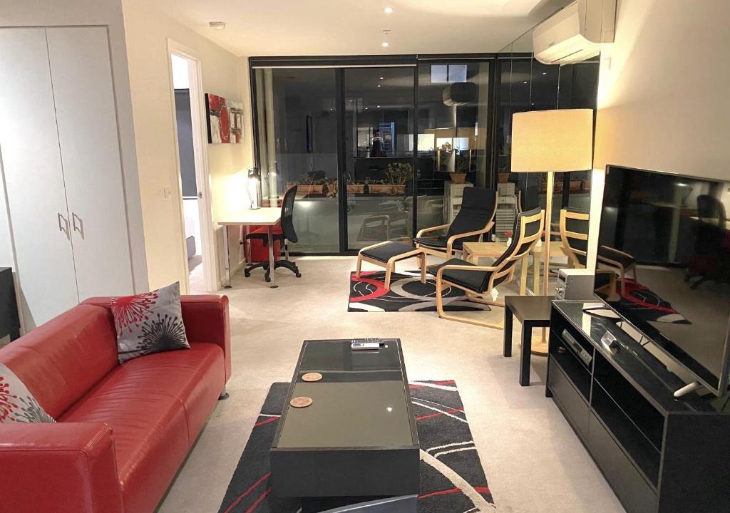 Port Melbourne Apartment | StayCentral - Spacious Seaviews Port Melbourne