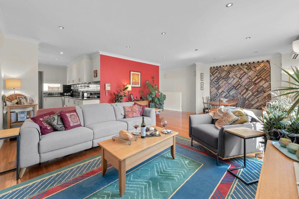 Brunswick House | StayCentral - Tranquil Spacious Townhouse
