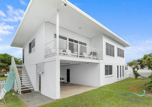 Brooms Head House | Stella - Ocean Views - Stone Real Estate Yamba