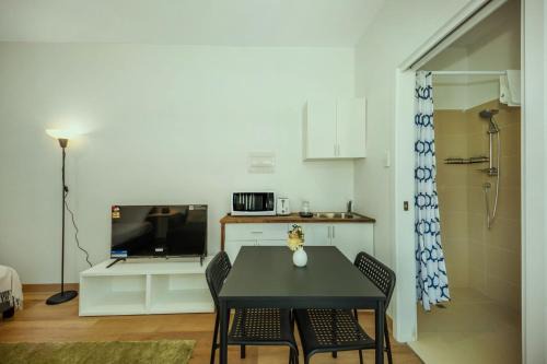 Adelaide Central Business District Cabin | Stellar Residence #3
