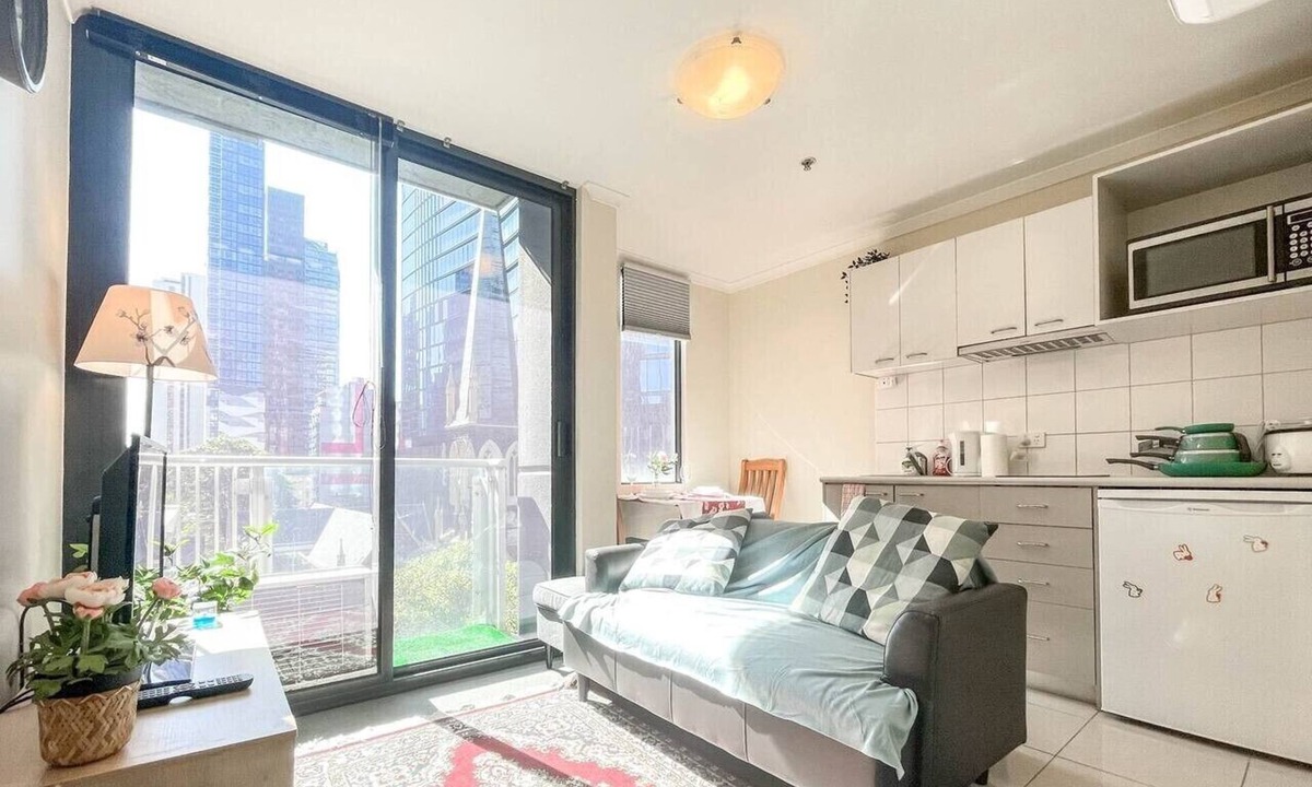 Chinatown Apartment | Steps from Chinatown - 2BR CBD Escape
