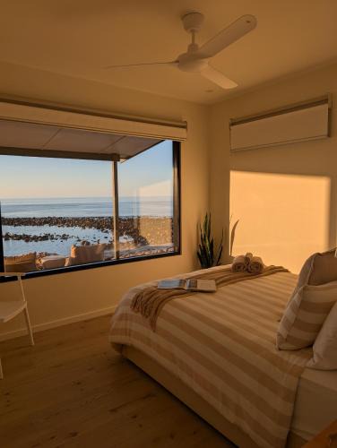 Duncan House | Stones Throw: Beachfront Escape at Stokes Bay KI