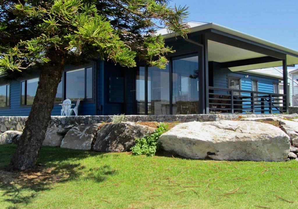 Augusta House | Storm Bay Cottage