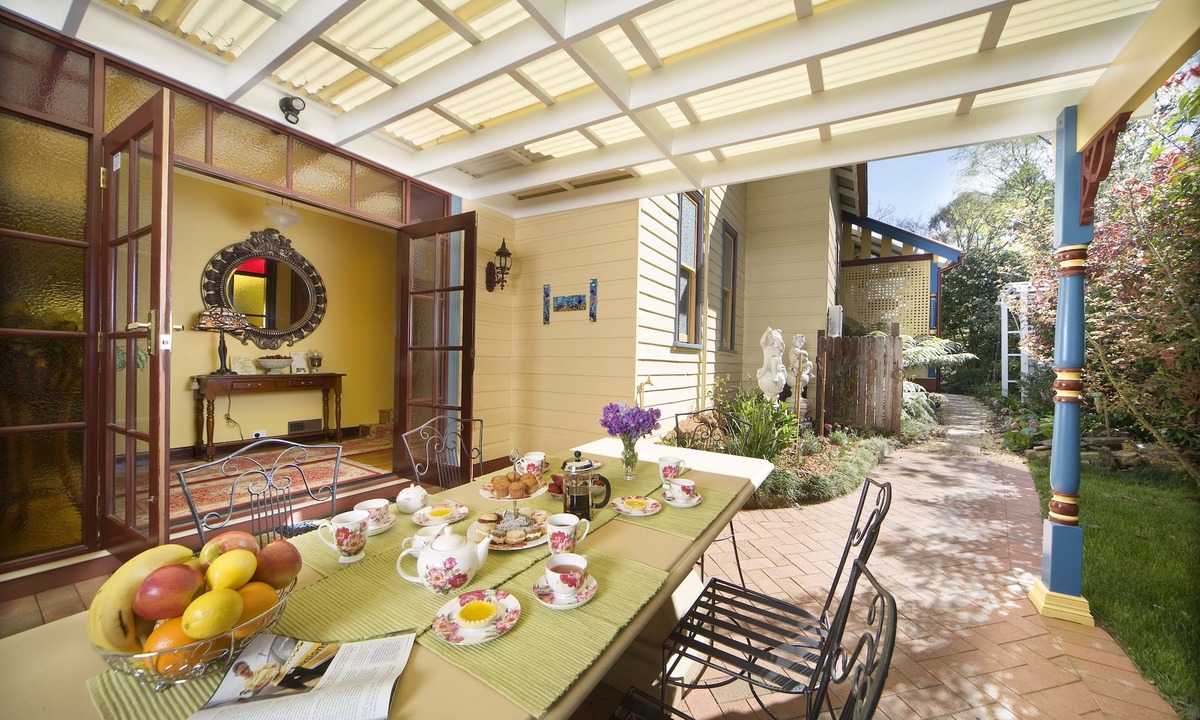 Leura Cottage | Strawberry Patch