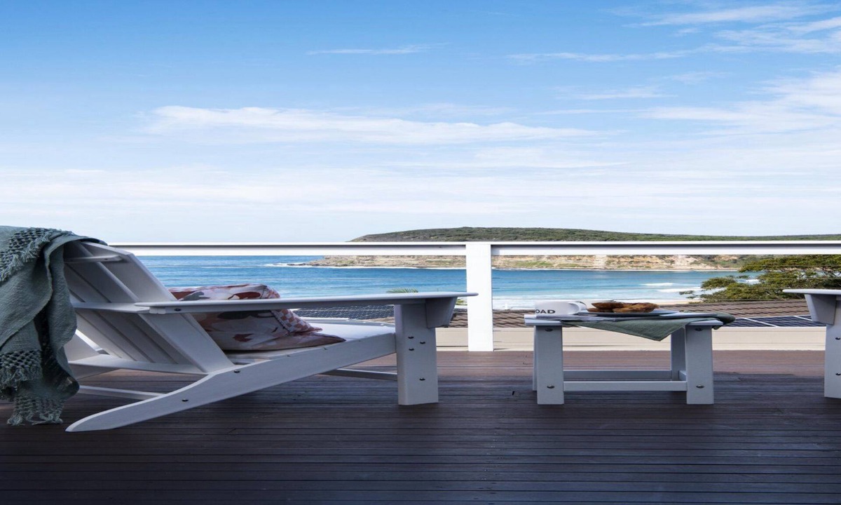 Copacabana House | Stunning ocean views and walking distance to Copacabana beach