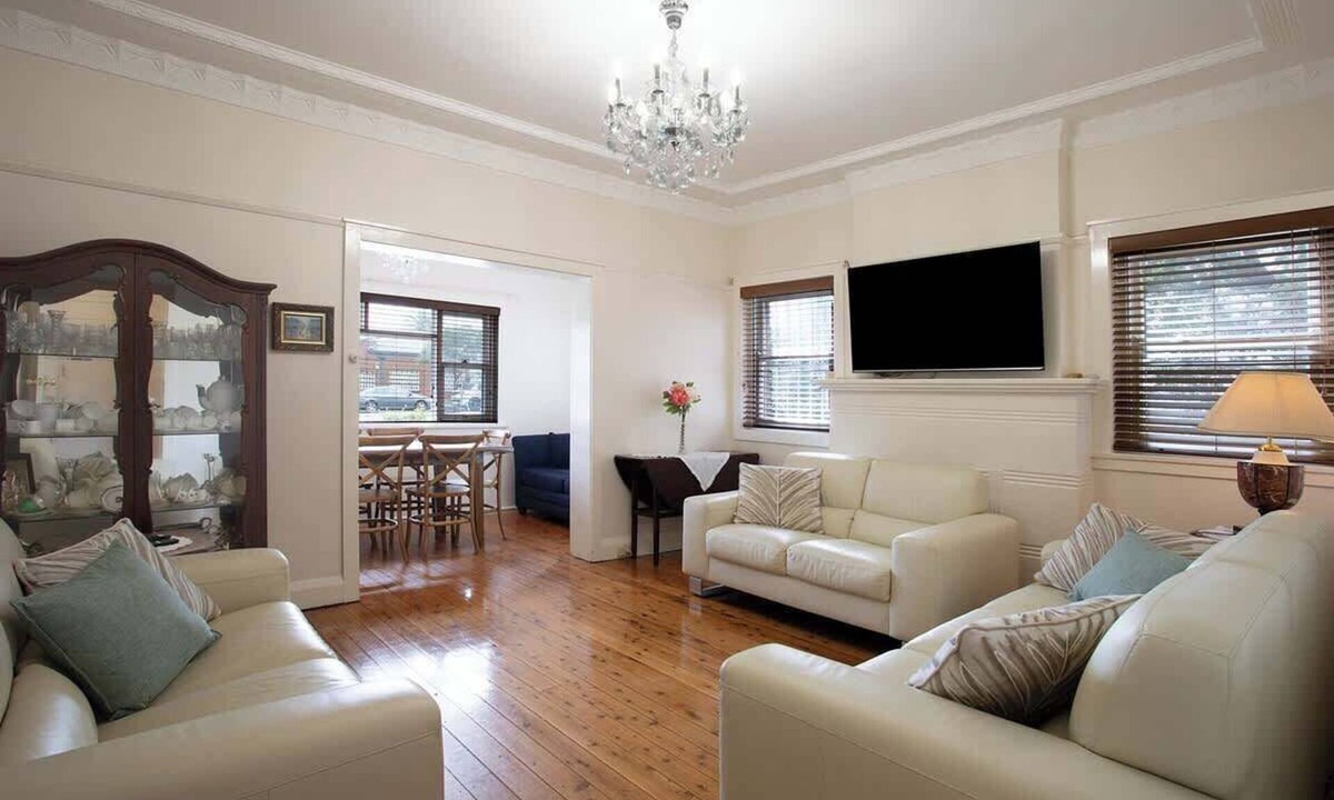 Vaucluse Apartment | Stylish 1BR Vaucluse Escape | Near Shops & CBD