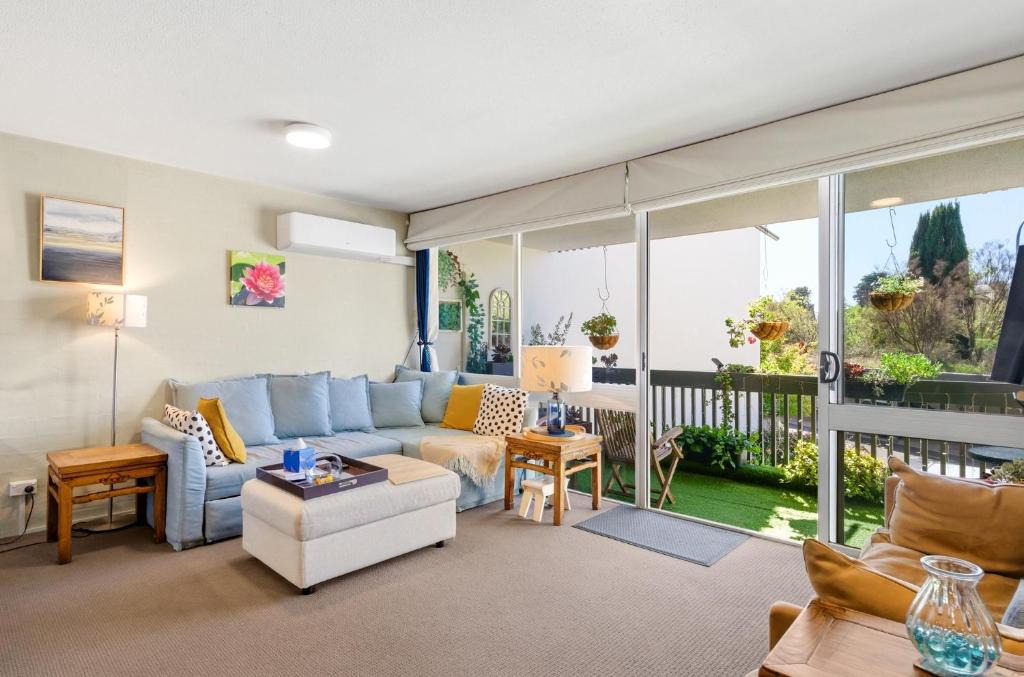 Kingston Apartment | Stylish 2-Bed Apartment Near Kingston Foreshore