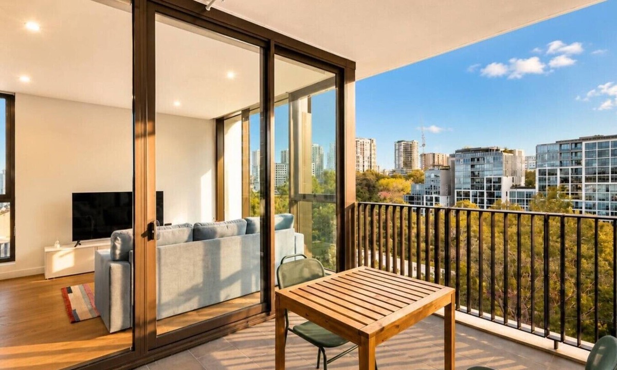 Macquarie Park Apartment | Stylish Apartment Near Macquarie Uni & Metro