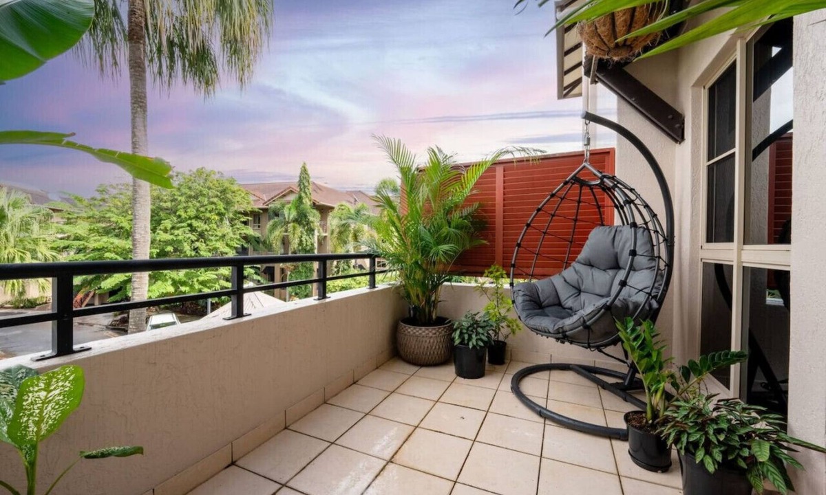 Cairns North Apartment | Stylish One-Bedroom Resort Apartment with Pools & Gardens | Lily Lakes