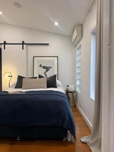 Beaconsfield Ski Chalet | Stylish Sydney City Suite Humble-Business friendly
