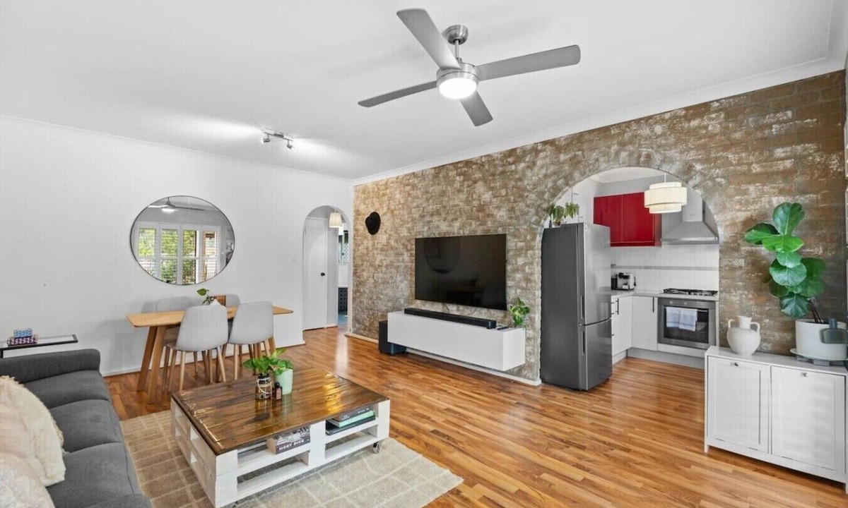 Yokine House | Suburban Escape - Close to Perth CBD