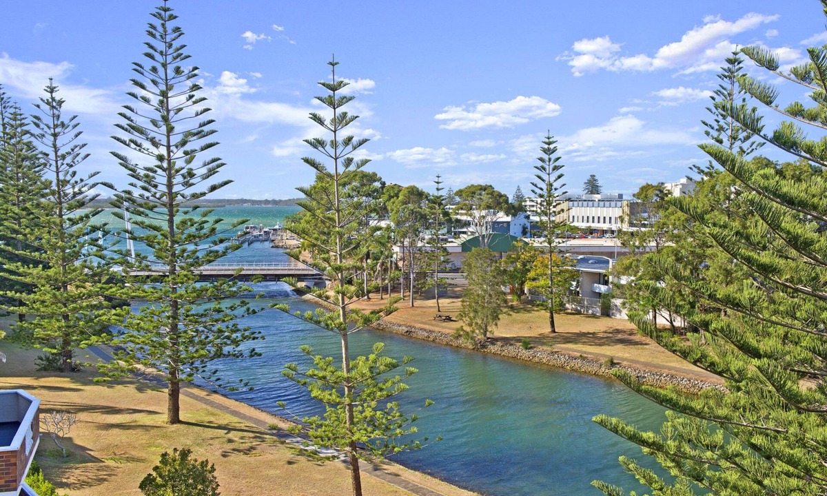 Port Macquarie Apartment | Sundial 503 - Location, Views & Quality To Match