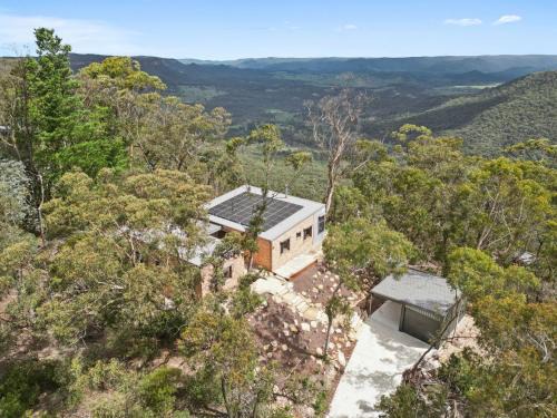 Mount Victoria House | Sunset Retreat
