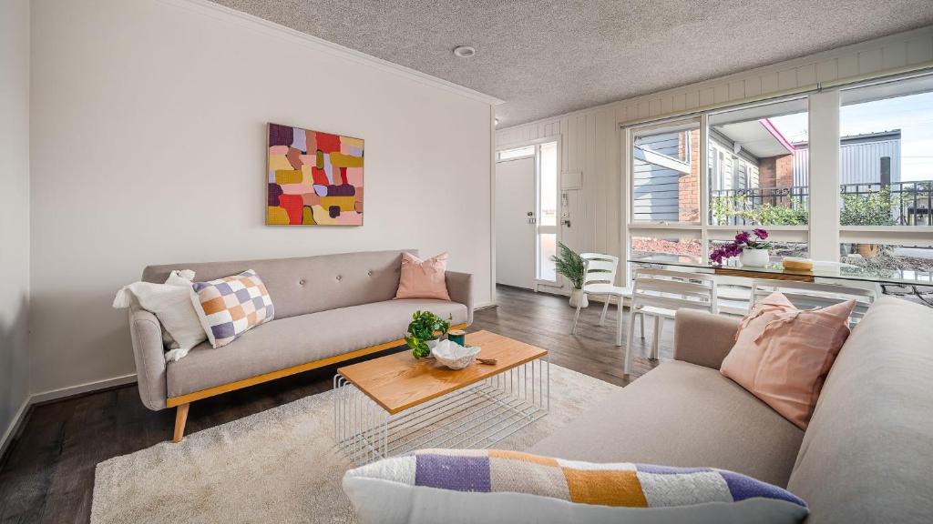 Cowes House | Sunshine Retreat Villa 7