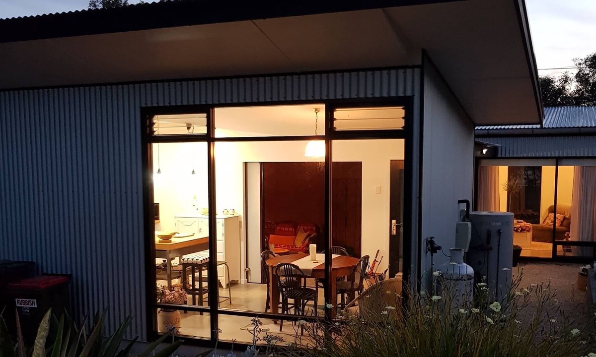 Port Lincoln House | Sustainable open plan living, pet friendly