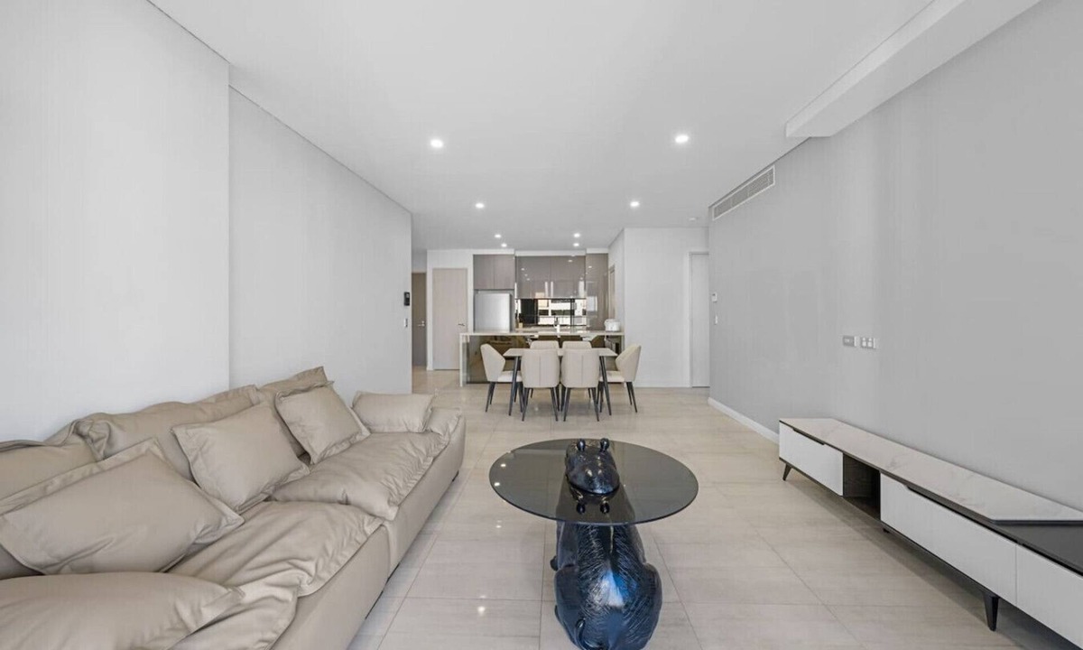 Rosebery Apartment | SYD Rosebery 3BR 083 Apt Close to CBD & Airport