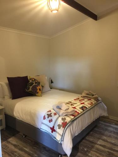 Wilton Bed & Breakfast | TajMaBarn Fullcircle Farm 6 Roundhill Rd WILTON