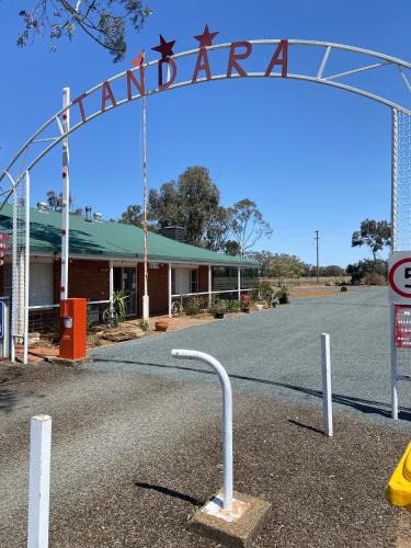 Trangie Hotel | Tandara Caravan Park