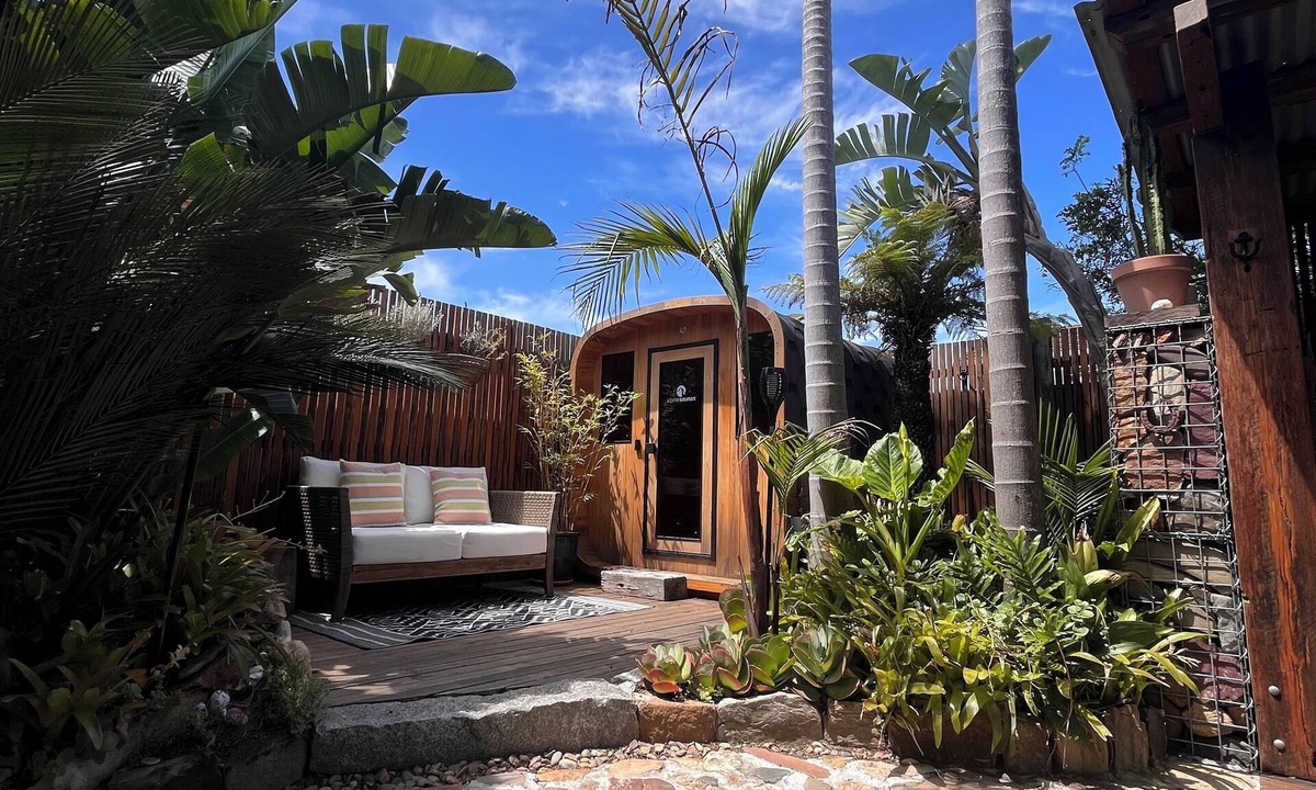 Tathra Apartment | Tathra Tides | Private Sauna | Walk to Beach & Cafes |Tropical Gardens