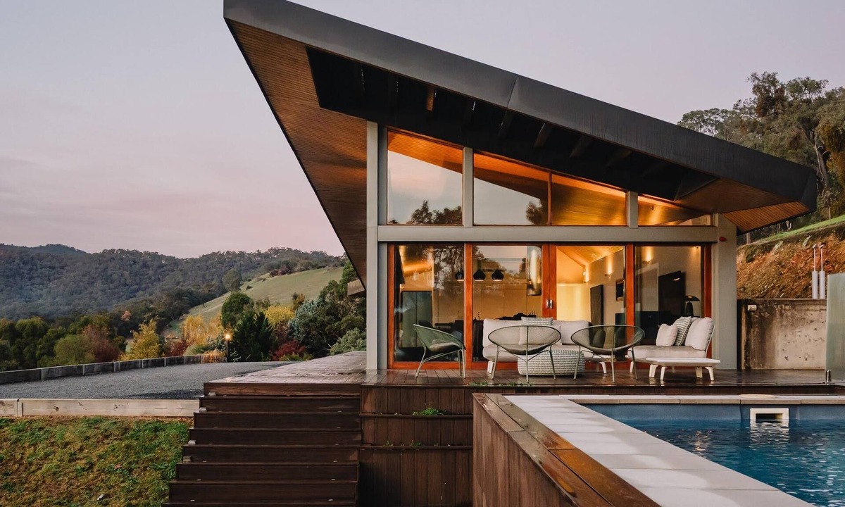 Myrtleford House | Tatoonie - Elevated in experience
