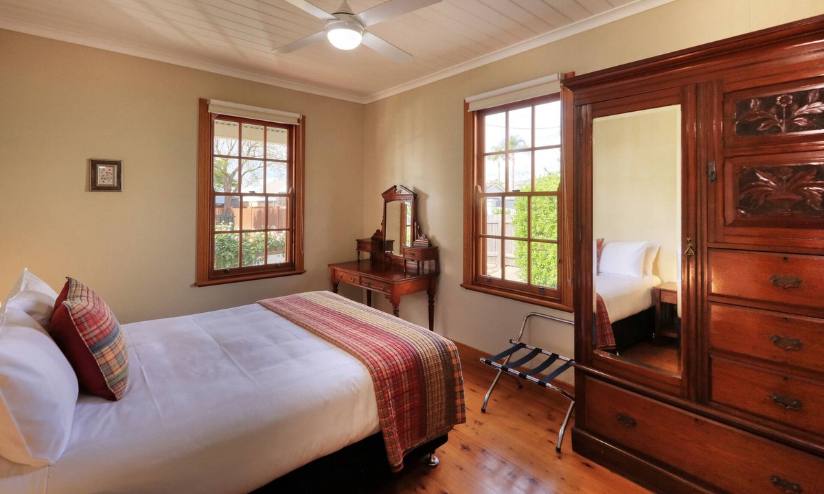Gulgong House | Telegraph Station
