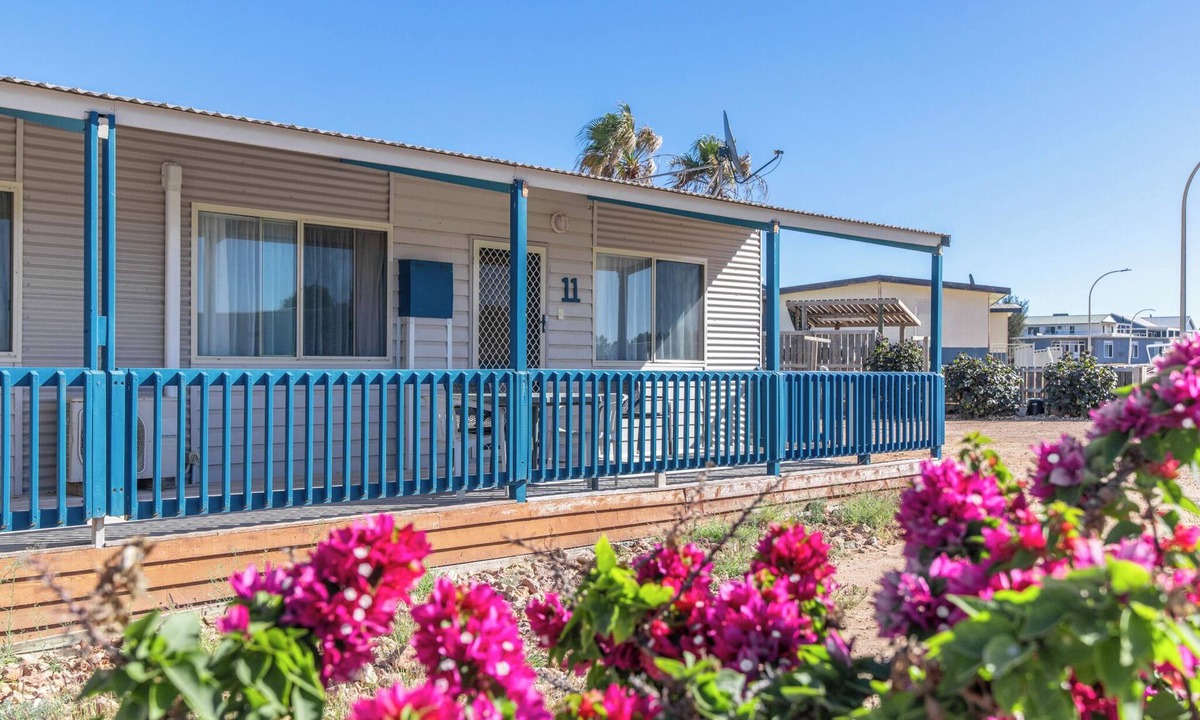 Coral Bay House | That Coral Bay House - Spacious Family Getaway | Boat parking, A/C & Sleeps 8