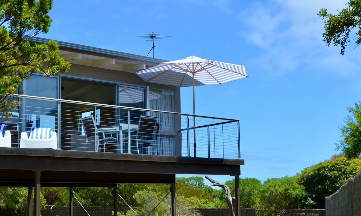 Portsea House | The Back Beach Shack