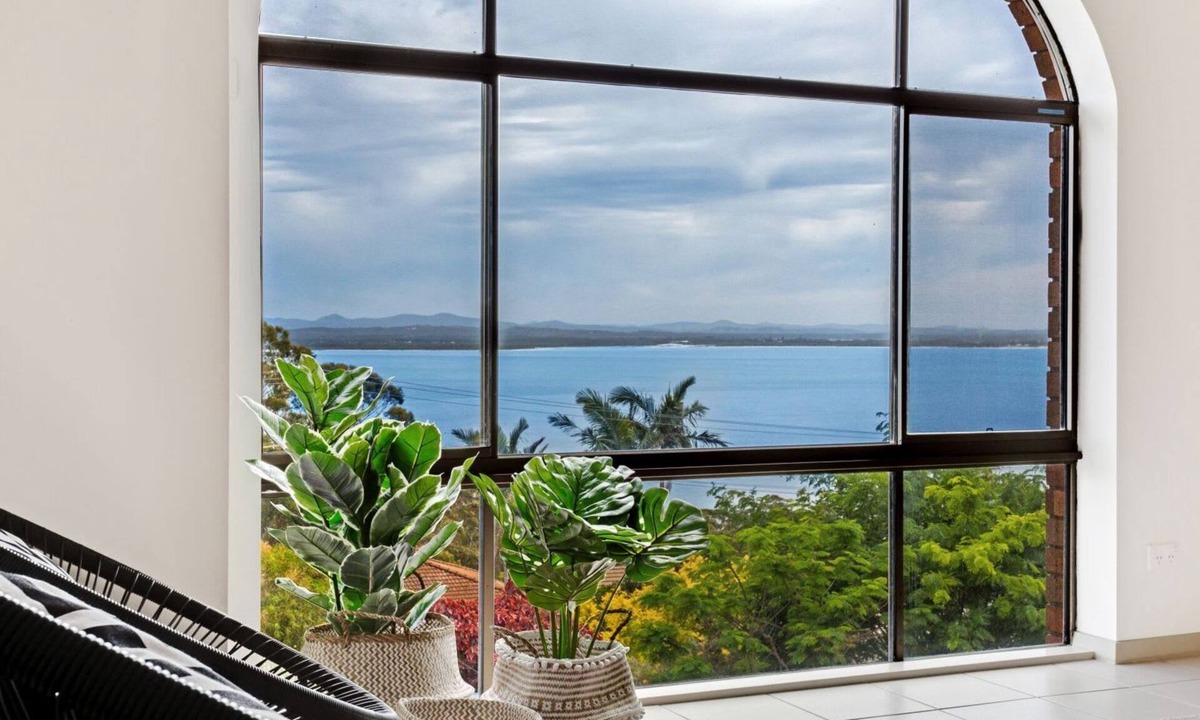 Nelson Bay House | The Bay- Stunning water views