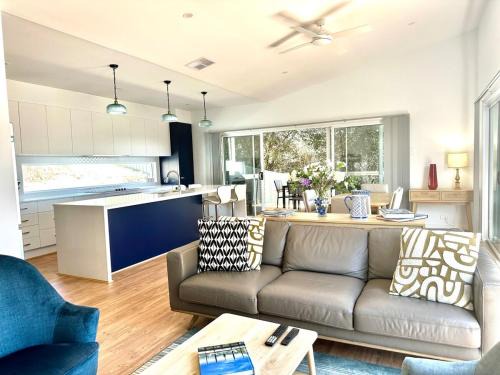 Clare House | The Blue Nest, Clare
