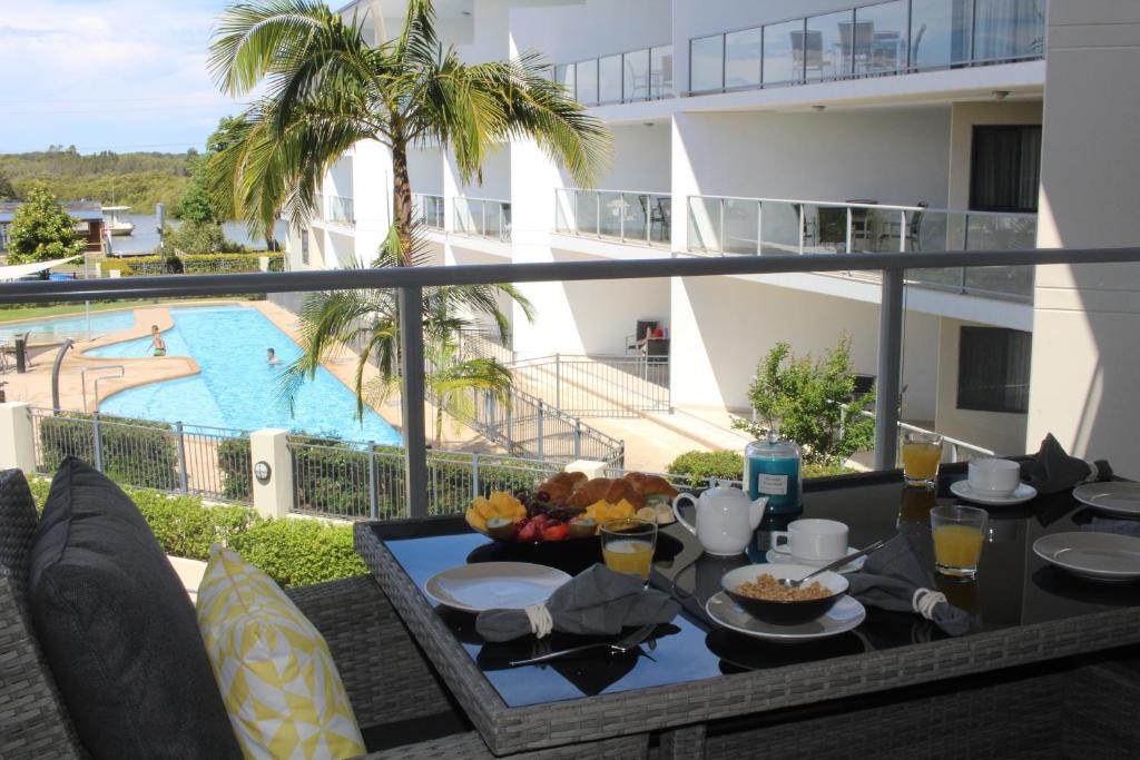 Tea Gardens Apartment | The Boathouse Resort Deluxe Apartments