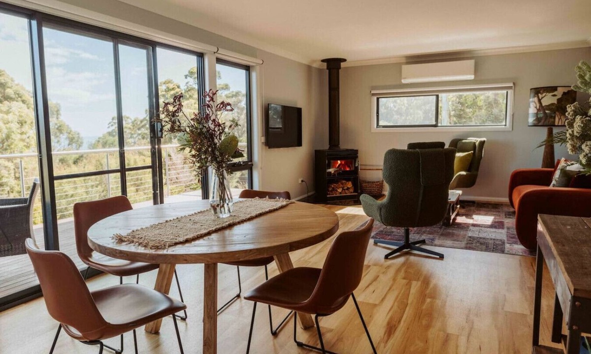 Doctors Rocks House | The Bothy at Dòigh Nàdair - Boat Harbour