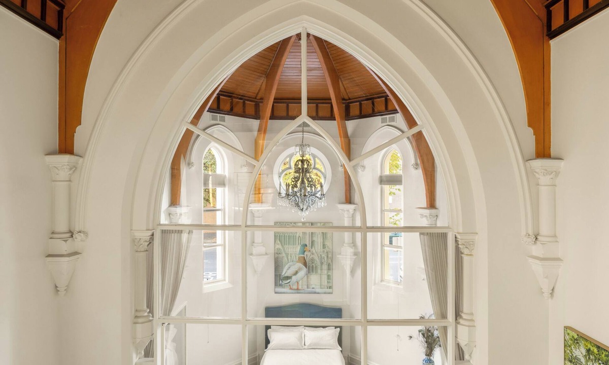 Carlton South House | The Chapel