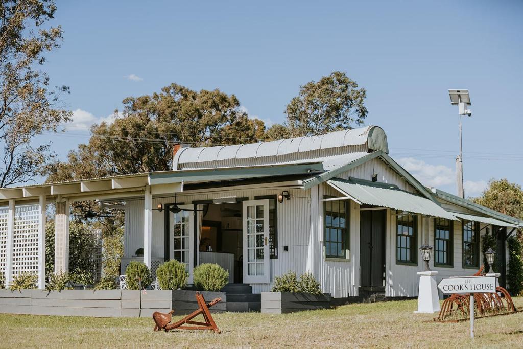 Belford House | The Cooks House at Corunna Station