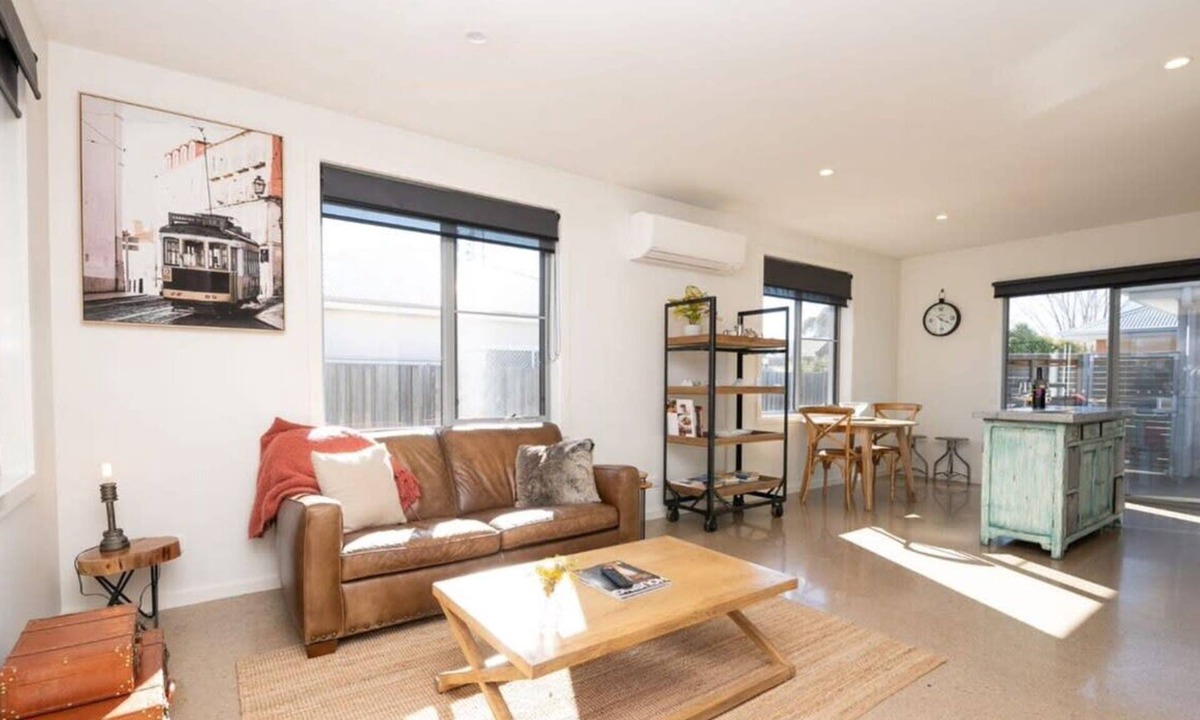 Glenroi Apartment | The Endsleigh - Modern 1 Bedroom Villa, near CBD