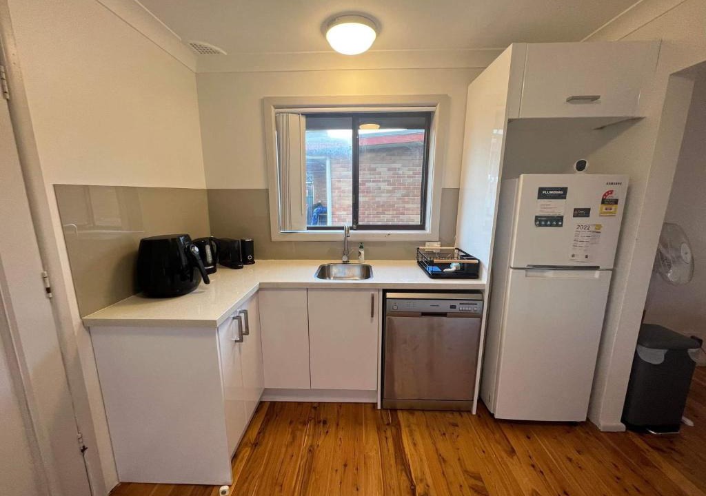 Long Jetty House | The Entrance & Shelly Beach Holiday House