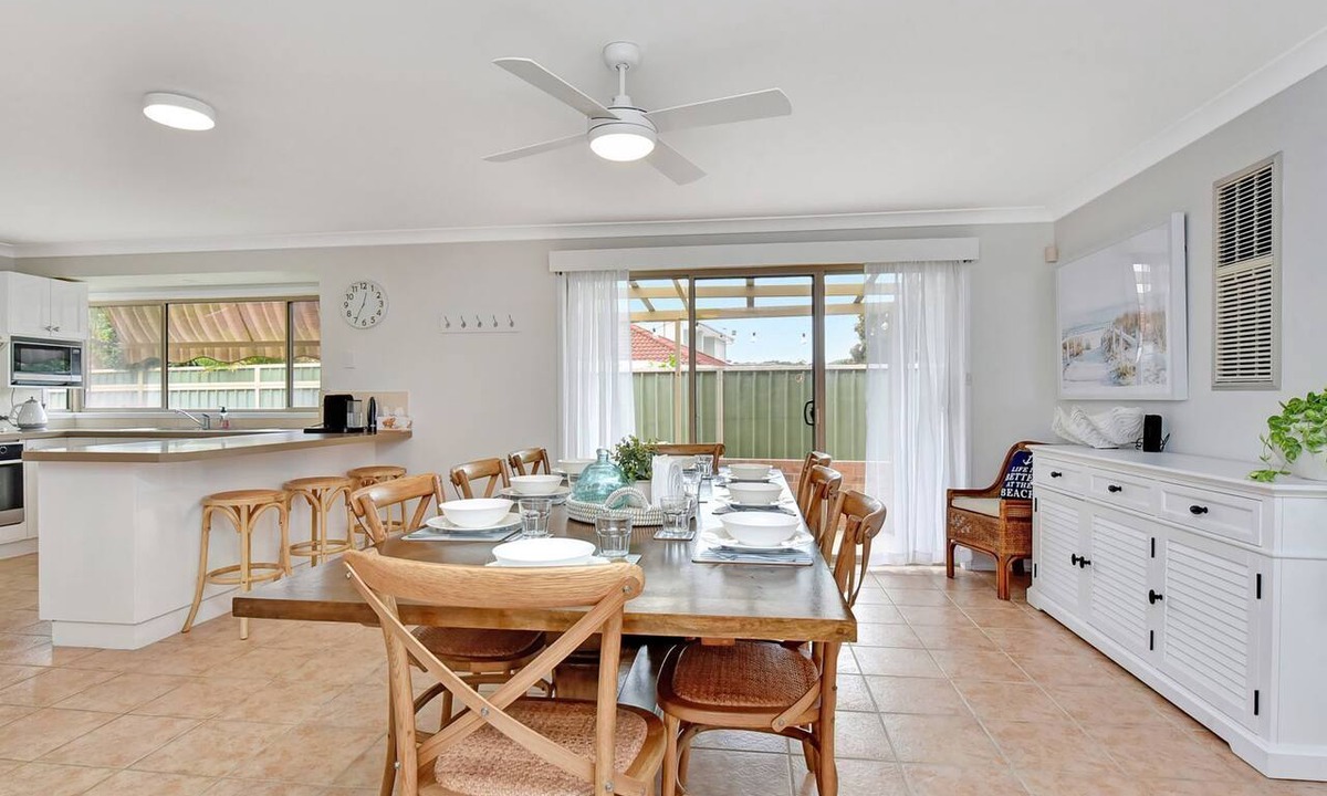 Fingal Bay House | The Fingal Escape - A Cozy Family-friendly House